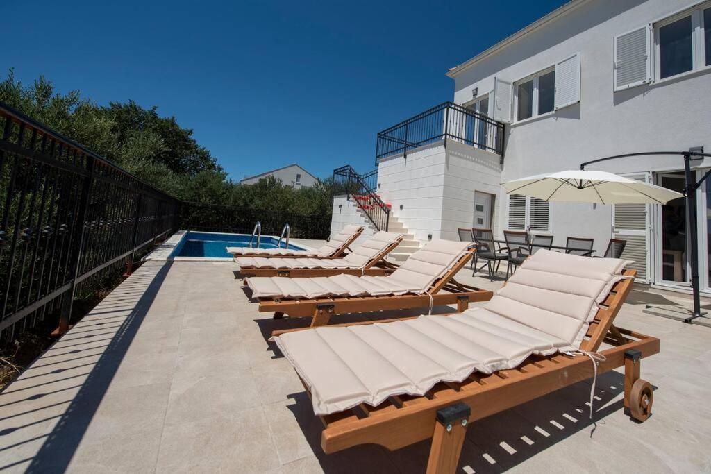 Villa Aquero -With Private Pool Vranjic Eksteriør billede